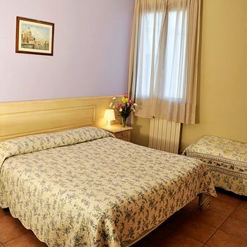 Hotel Regina Firenze Kültér fotó